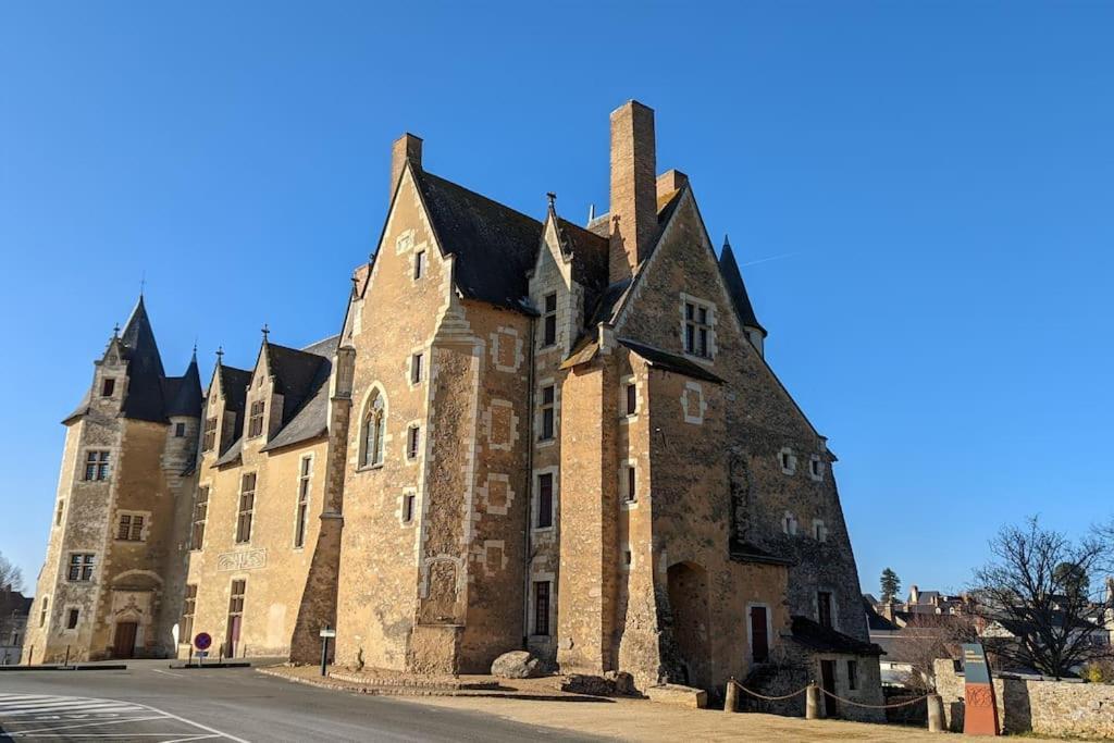 Logis Des Fees, Spa, Piscine Et Jardin Baugé Exterior foto